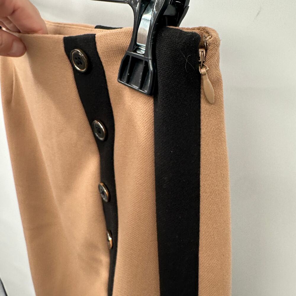 WHITE HOUSE BLACK MARKET Tan & Black Colorblock Skirt // 2 - Picture 6 of 12